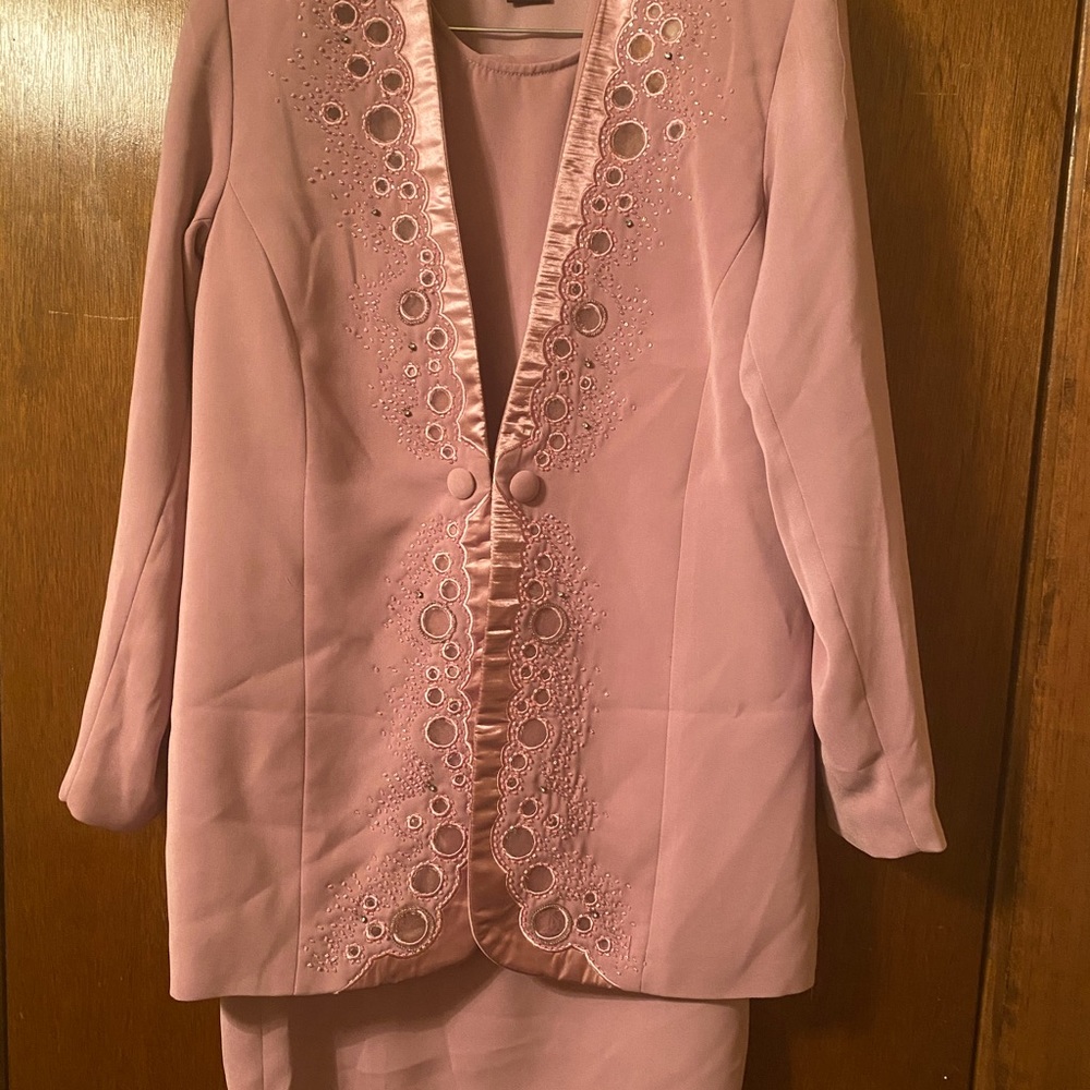 Harmony New York 3-PC Skirt Suit Embroidery, Rhinestone, Size 10, Lilac